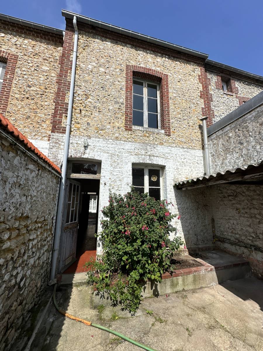 Longère avec terrain à vendre Colleville 76400 en Seine Maritime