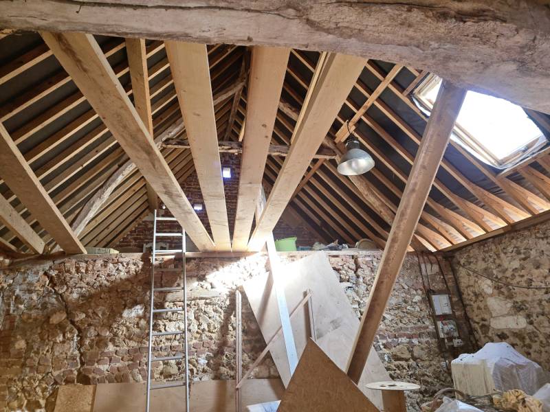 bâtiment au calme proche mer à vendre 76400