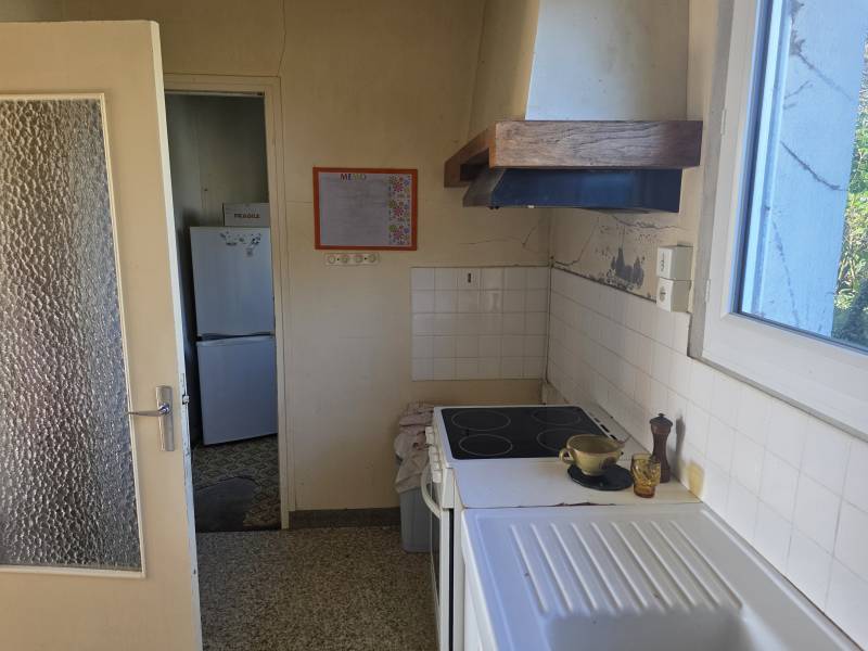 A la campagne proche de Fécamp, Longère de caractère à vendre avec grand bâtiment