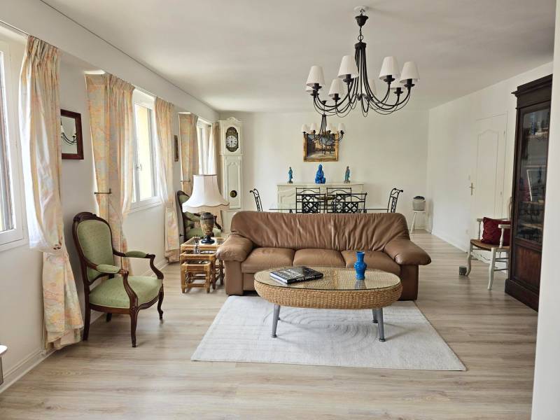 Centre-ville de Fécamp, spacieux appartement 2 chambres