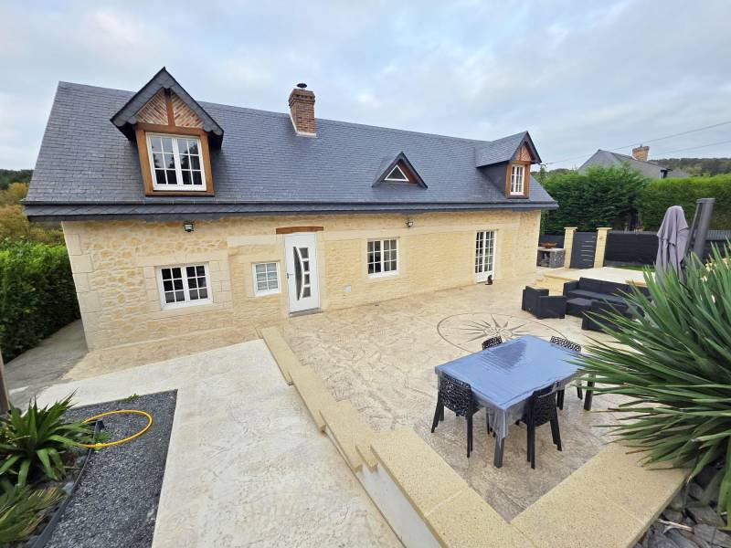 Maison individuelle en parfait état avec 3 chambres proche FECAMP et GODERVILLE