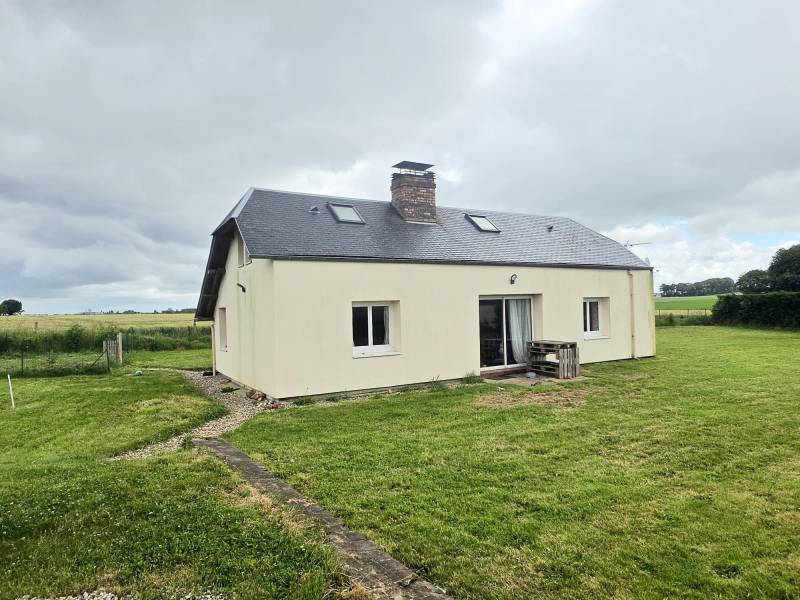 Charmante ancienne longère rénovée à vendre avec jardin - maison individuelle au calme à la campagne proche de Fécamp et Etretat