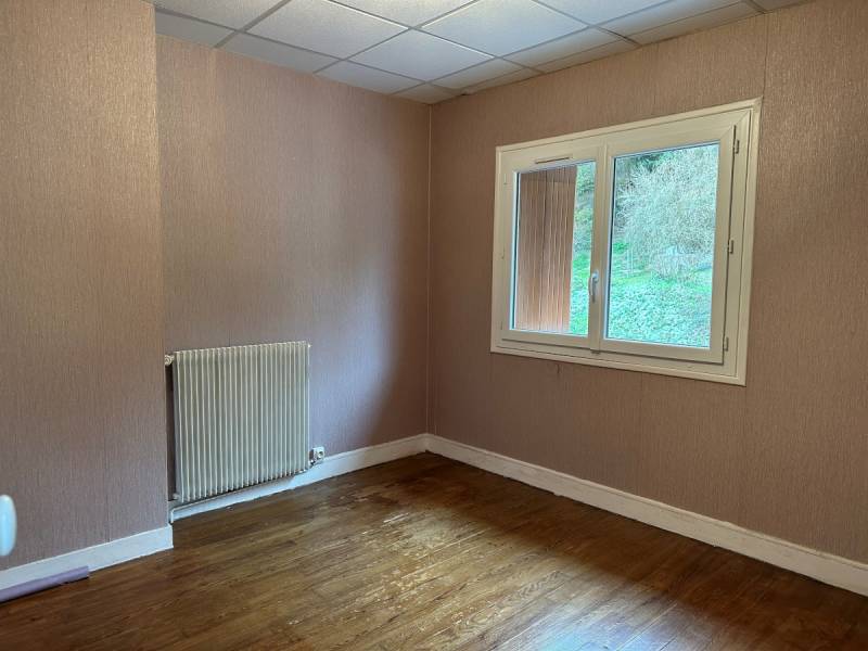 A acheter maison 2 chambres avec cour à FECAMP