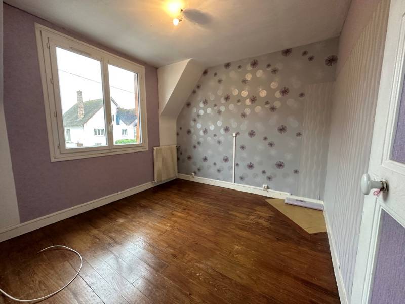 A vendre maison 2 chambres avec garage à FECAMP