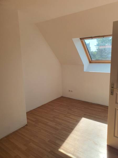 A vendre maison avec 3 chambres, garage et jardin proche FECAMP 76400