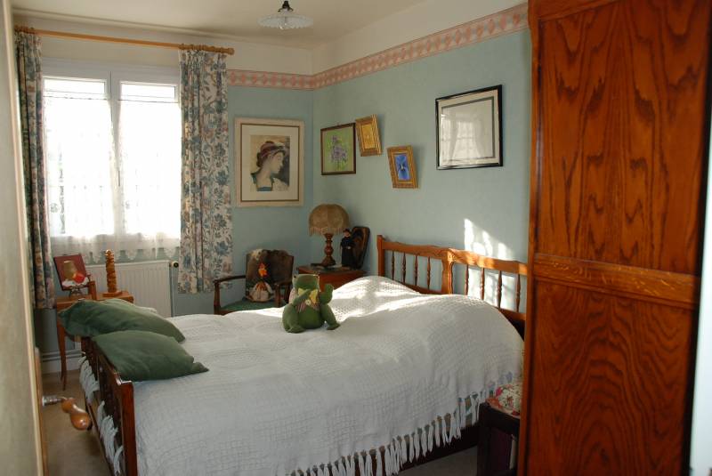 A vendre pavillon individuel de plain pied proche de FECAMP 76400 avec garage et jardin