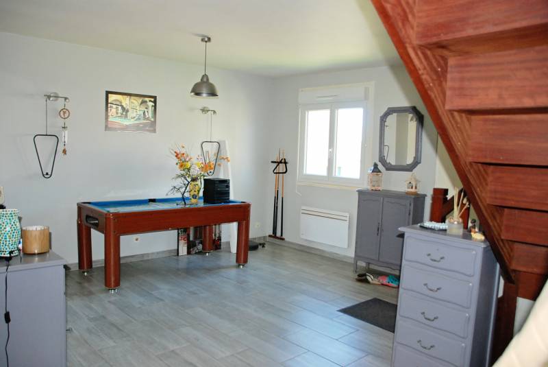 VILLAGE COTIER PAVILLON A 500 M A PIED DE LA MER  A ACHETER 76