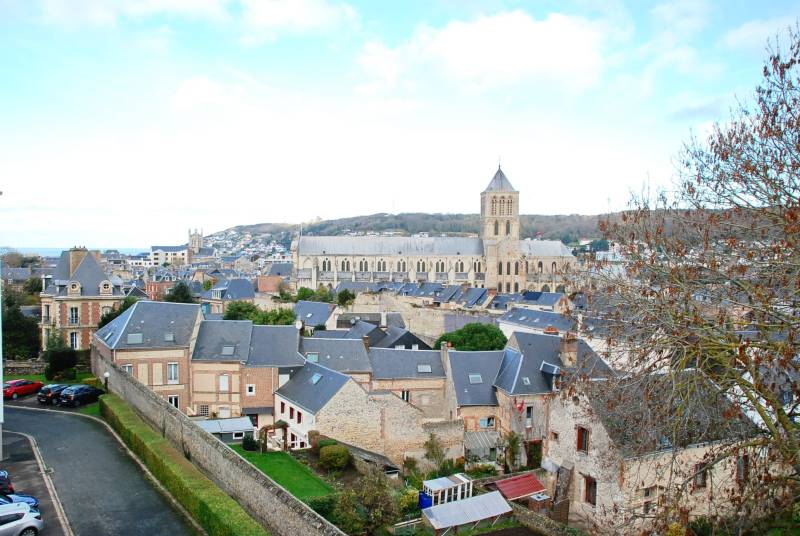 superbe appartement à vendre  avec sauna proche des commerces à Fécamp