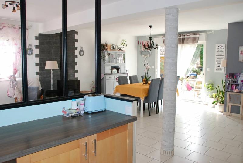 A vendre superbe pavillon lumineux avec 5 chambres proche de FECAMP et d'ETRETAT  