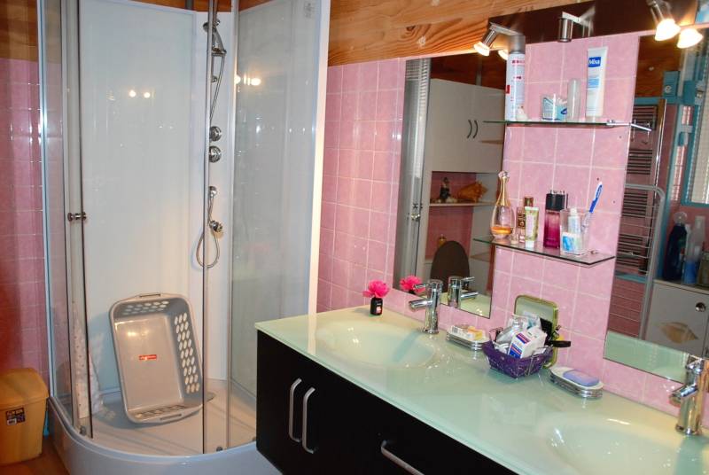 MAISON A VENDRE PROCHE DES COMMERCES ET DE LA MER A PIED 