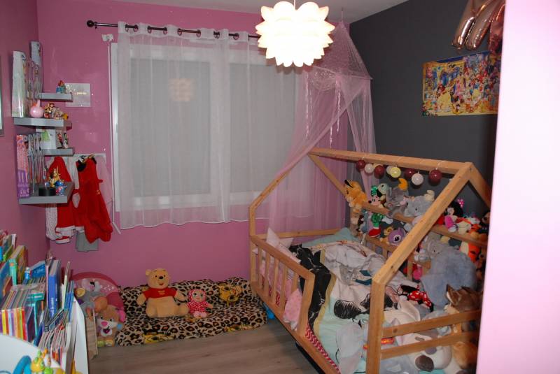 A acheter maison récent avec 4 chambres et jardin plat proche FECAMP