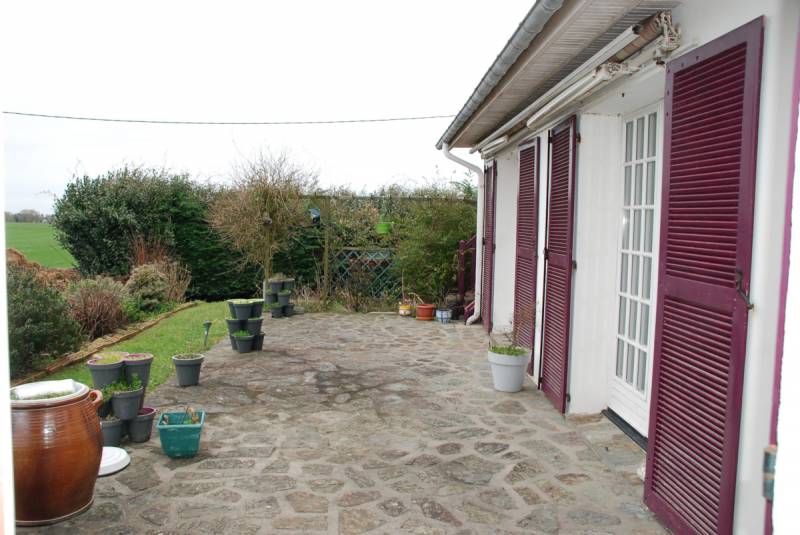 A acheter grand pavillon avec jardin proche de FECAMP