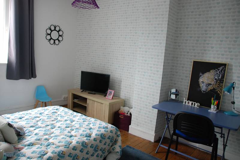 Achat maison de ville avec cour et bâtiment proche commodités à FECAMP  