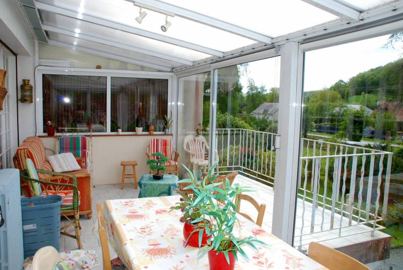 A acheter grande maison avec vu dégagée