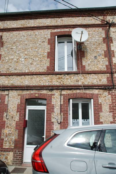 Maison de ville avec extérieur à vendre dans un quartier calme de Fécamp