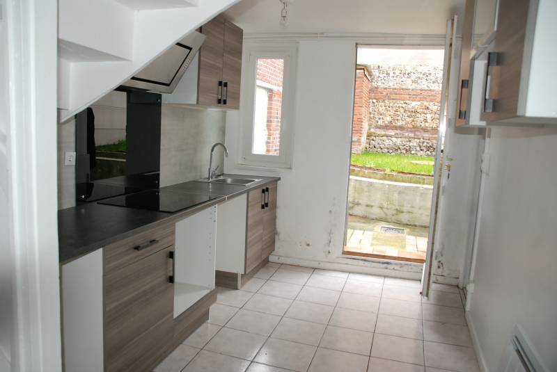 a acheter maison pour investissement dans village de Normandie avec tous commerces