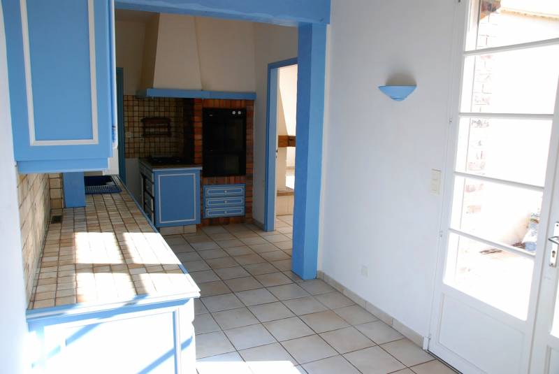 A visiter à FECAMP Pavillon avec sous-sol complet et jardin