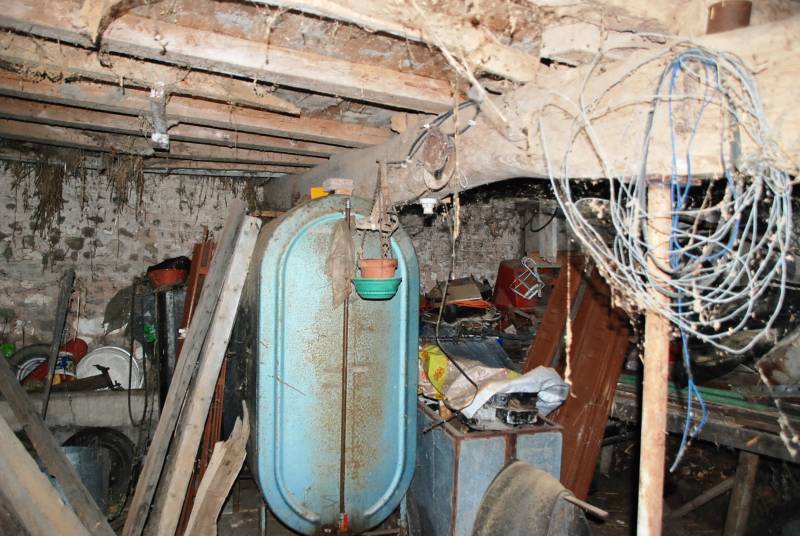 A vendre terrain à bâtir de 1000m² avec bâtiments axe Fécamp / Cany-Barville