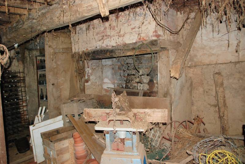 A vendre terrain à bâtir de 1000m² avec bâtiments axe Fécamp / Cany-Barville