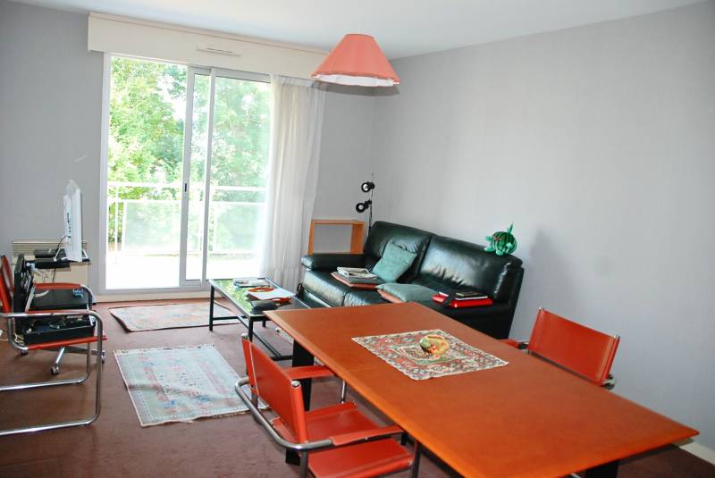 A vendre appartement  situé dans une résidence recherchée avec ascenseur  1 chambre / Balcon à FECAMP  