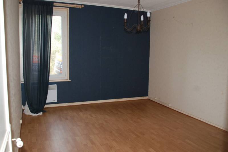 A acheter maison mitoyenne 4 chambres, garage et jardin proche de FECAMP 76400