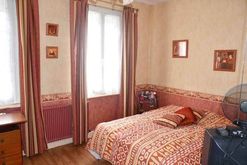 Maison de ville 3 chambres avec jardin à vendre proche commerces à FECAMP  