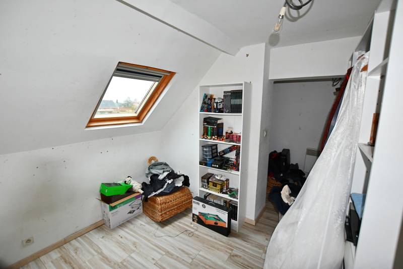 Centre bourg avec commerces maison à acheter 76110