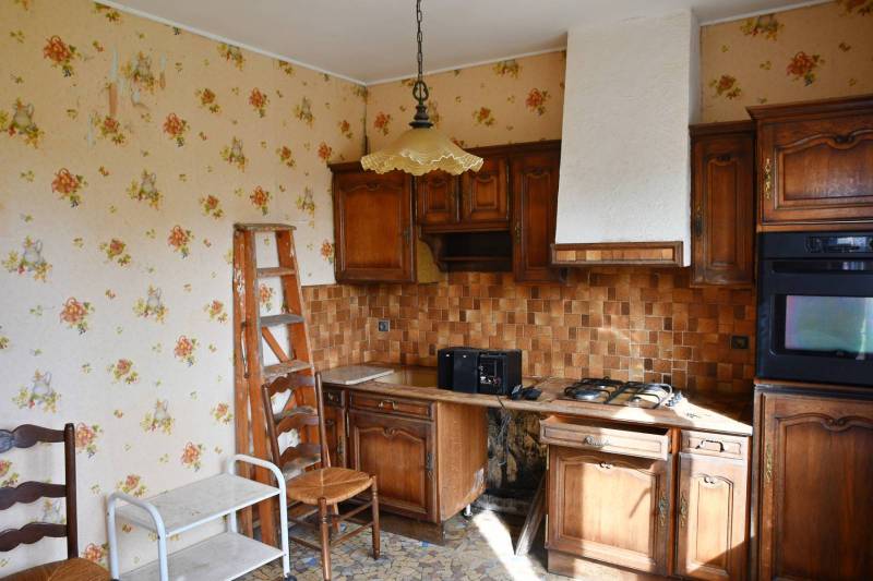 A vendre pavillon sur sous-sol complet, 3 chambres dans un village proche Goderville