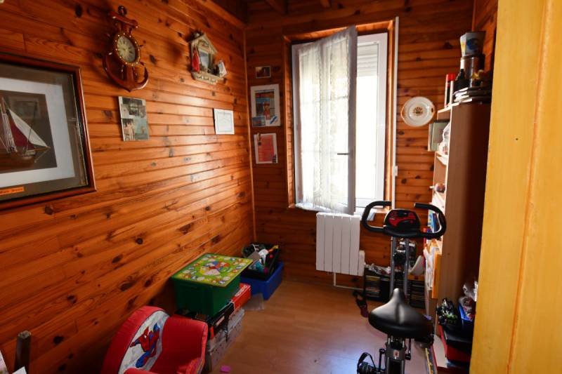 A vendre maison de village idéalement située à YPORT