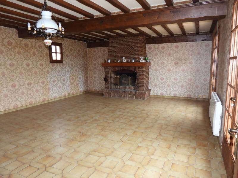 Achat pavillon traditionnel sur sous-sol à deux pas de FECAMP avec jardin