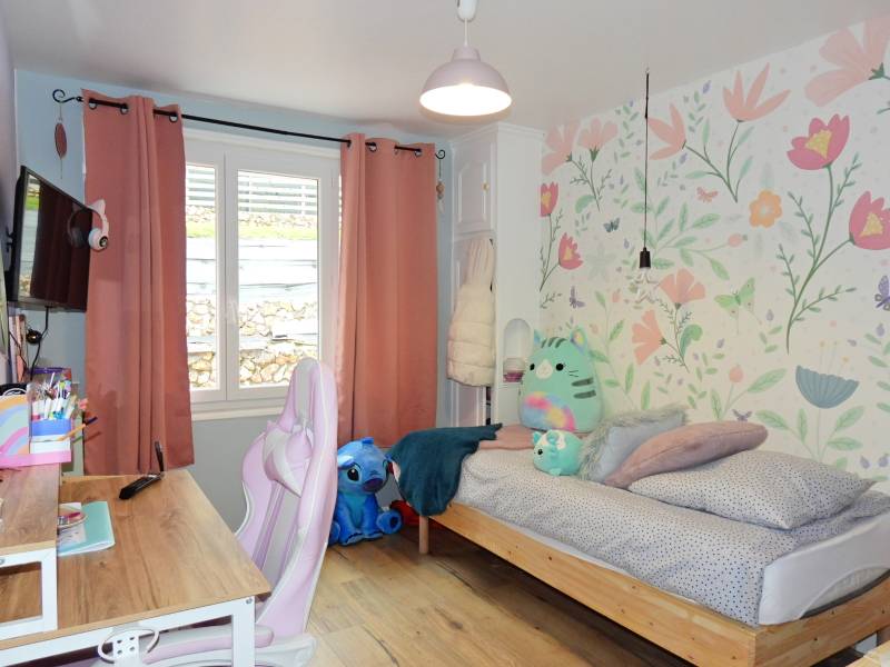 Charmant pavillon en très bon état avec superbe vue dégagée à proximité de Fécamp