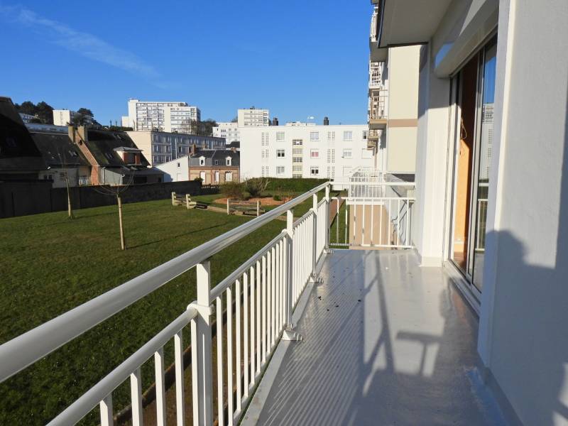 a vendre appartement avec balcon à Fécamp