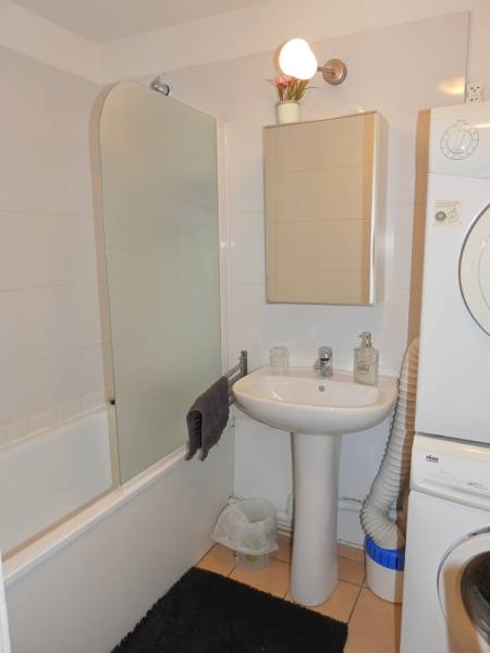 A vendre appartement entièrement rénové style loft situé proche du port de FECAMP