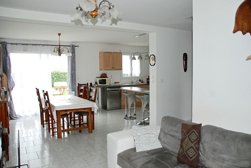 A vendre pavvilon très récent proche de Fécamp