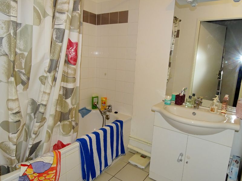 A vendre appartement avec 2 chambres à FECAMP pour investisseur