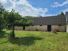 vente bâtiment briques et silex authentique 76540