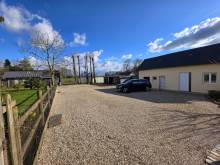 Proche Goderville, maison individuelle avec bâtiments sur grand terrain