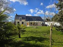 Proche Goderville, maison individuelle avec bâtiments sur grand terrain