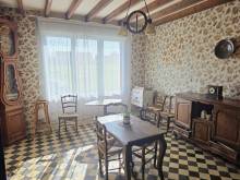 A la campagne proche de Fécamp, Longère de caractère à vendre avec grand bâtiment