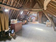 A la campagne proche de Fécamp, Longère de caractère à vendre avec grand bâtiment