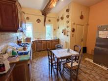 A vendre campagne de GODERVILLE authentique chaumière offrant une belle superficie et beau terrain plat