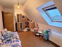 Maison avec 5 chambres garage et jardin proche Goderville