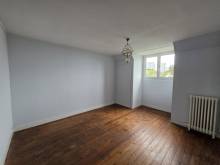 Maison Anglo-Normande avec 4 chambres : A vendre à Fécamp maison avec jardin