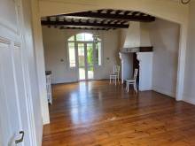 Maison Anglo-Normande avec 4 chambres : A vendre à Fécamp maison avec jardin
