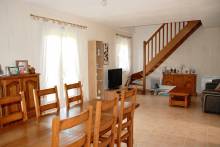 A vendre pavillon 5 chambres, lumineux avec sous-sol et jardin situé à 10 minutes de FECAMP  