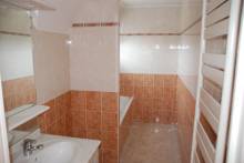 A acheter appartement avec ascenseur et stationnement sécurisée à FECAMP proche commerces