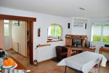 Axe Fécamp / Etretat Pavillon individuel avec sous-sol et grand bâtiment