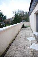 A vendre, appartement 1 chambre avec balcon situé dans une résidence calme avec ascenseur et garage
