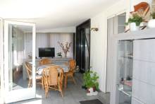AXE FECAMP ETRETAT DANS UN BEL ENVIRONNEMENT PAVILLON SUR SOUS SOL ET DEPENDANCE SUR 3046 M²