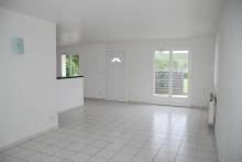 A acheter pavillon plain pied 3 chambres très bon état général